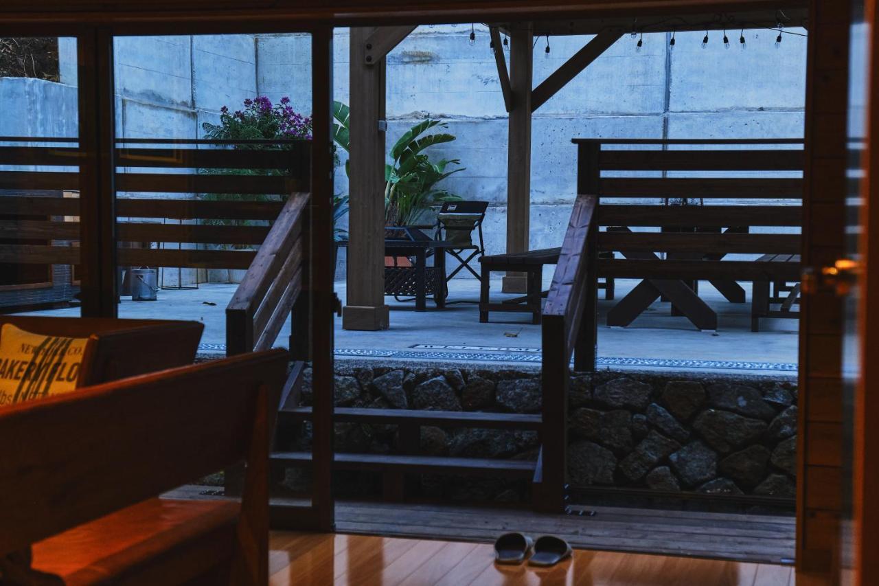 Little Hermit By Sana Tateyama  Exterior photo